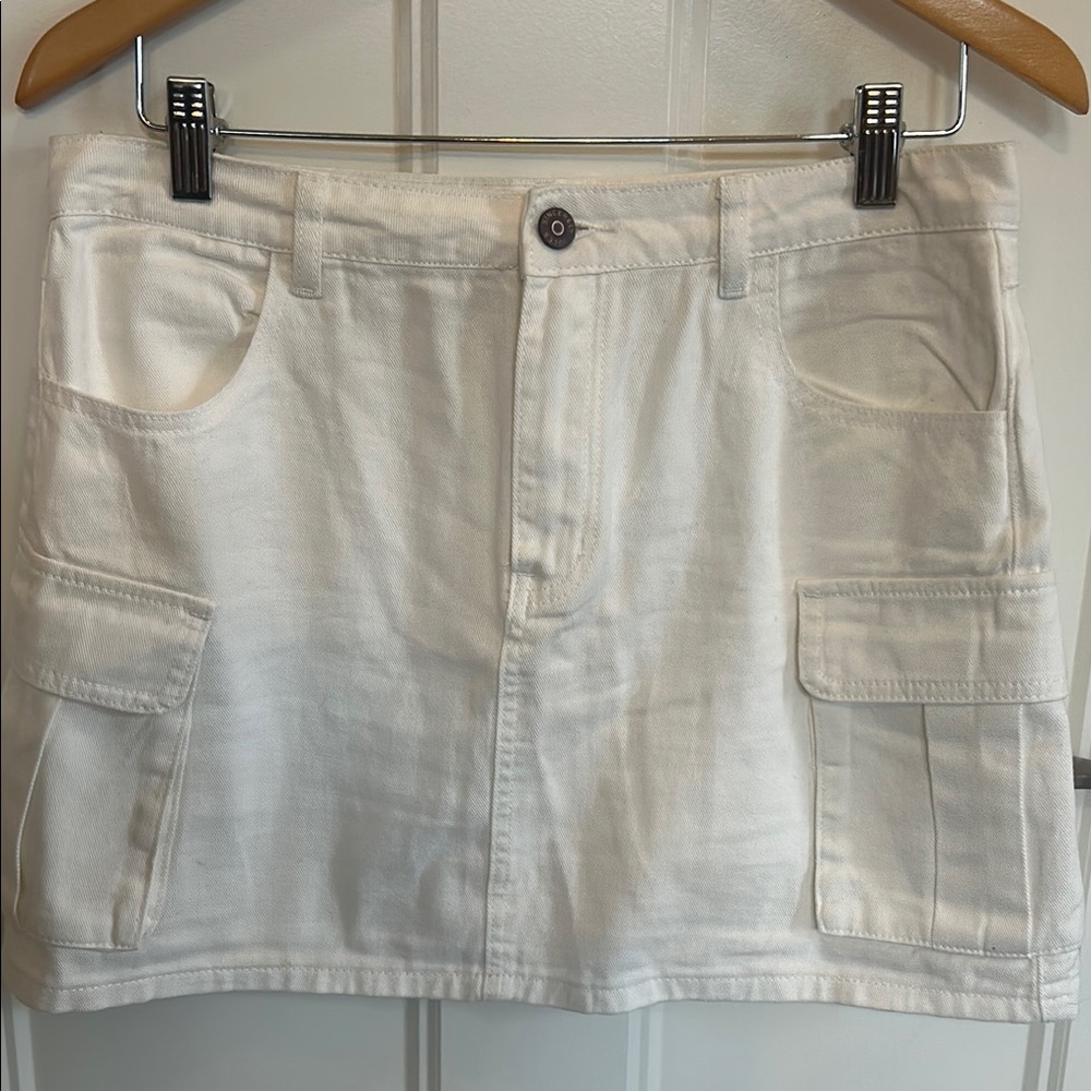 Sincerely Jules White Mini Cargo Skirt